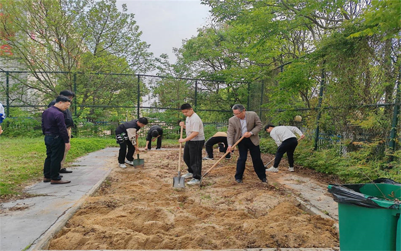 校園綠化齊參與，共建美麗理工校園